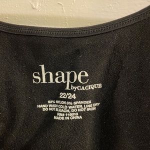 Shape by Cacique Size 22/24 NWT